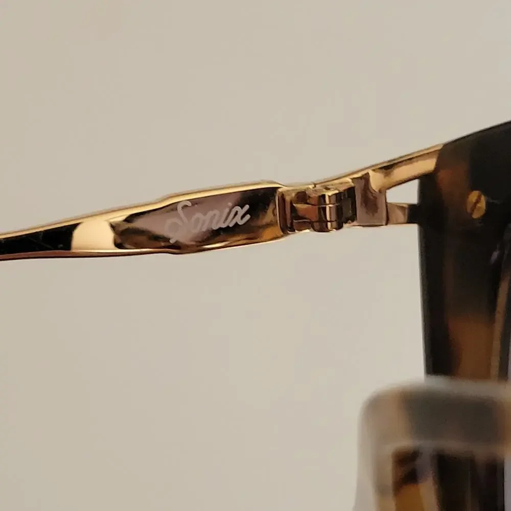 SONIX Sunglasses Women's Melrose Cat Eye Tortoise Plastic frame